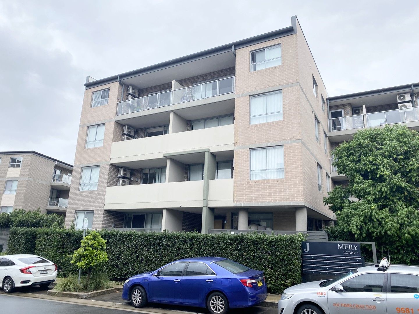 3 bedrooms Apartment / Unit / Flat in J101/81-86 Courallie Ave HOMEBUSH WEST NSW, 2140
