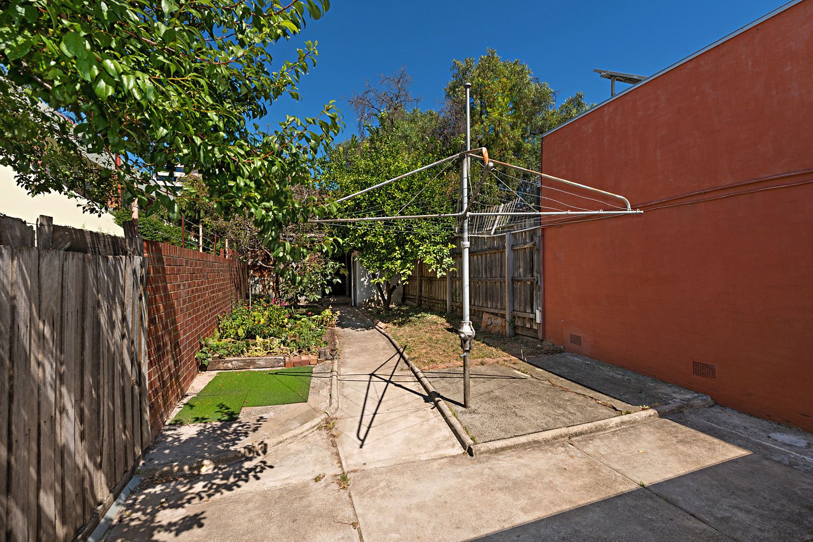 169 Lee Street, Carlton North VIC 3054, Image 2