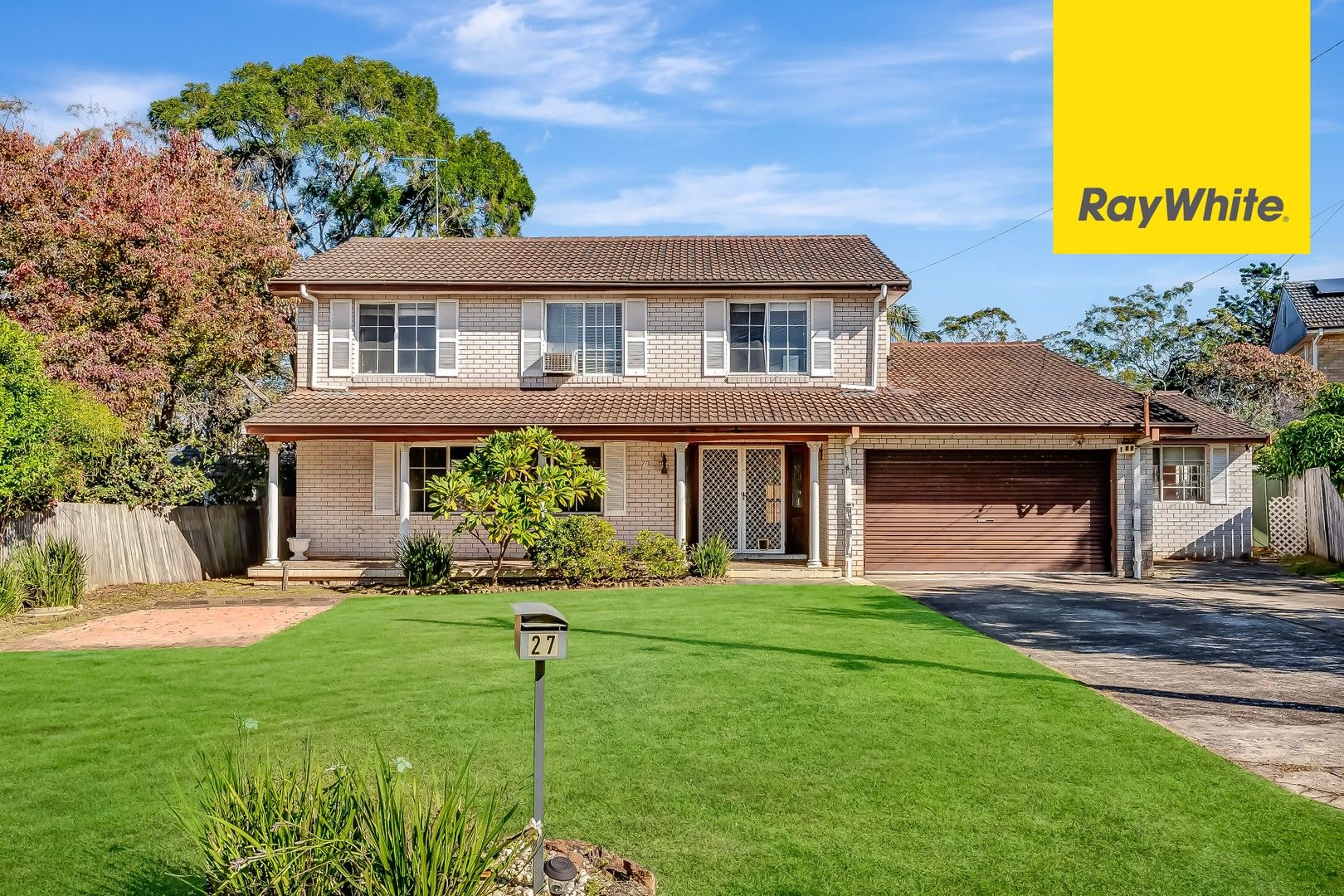 4 bedrooms House in 27 Howard Place NORTH EPPING NSW, 2121