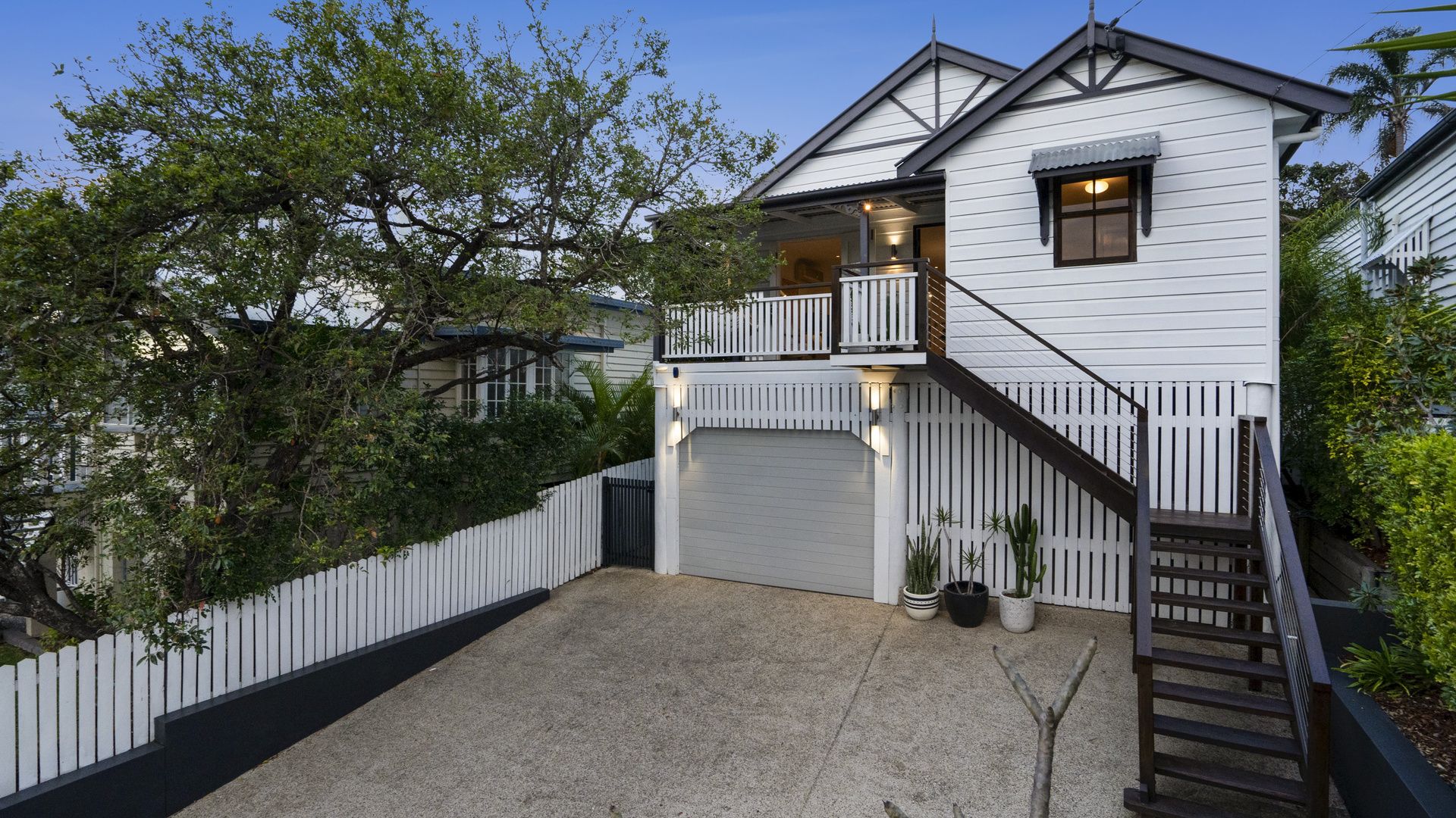 4 bedrooms House in 65 Lizzie Street BARDON QLD, 4065