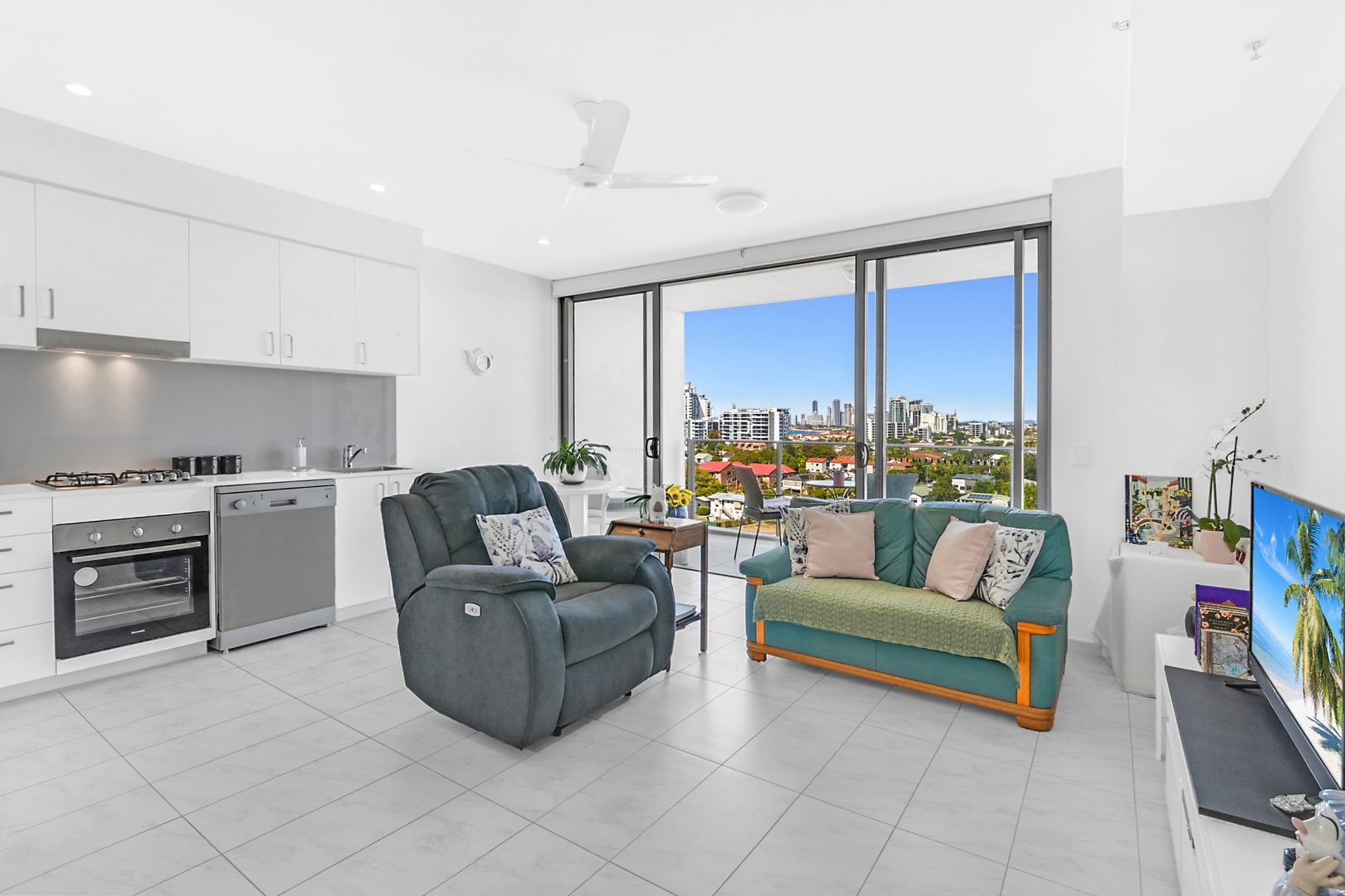 903/17 Bath Street, Labrador QLD 4215, Image 1