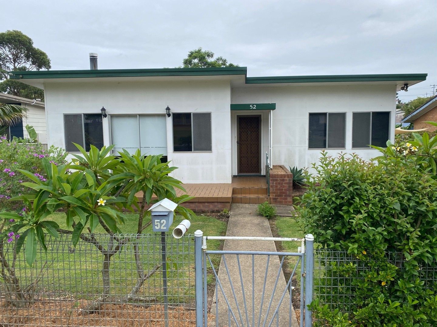 52 Bavarde Avenue, Batemans Bay NSW 2536 House For Rent Domain