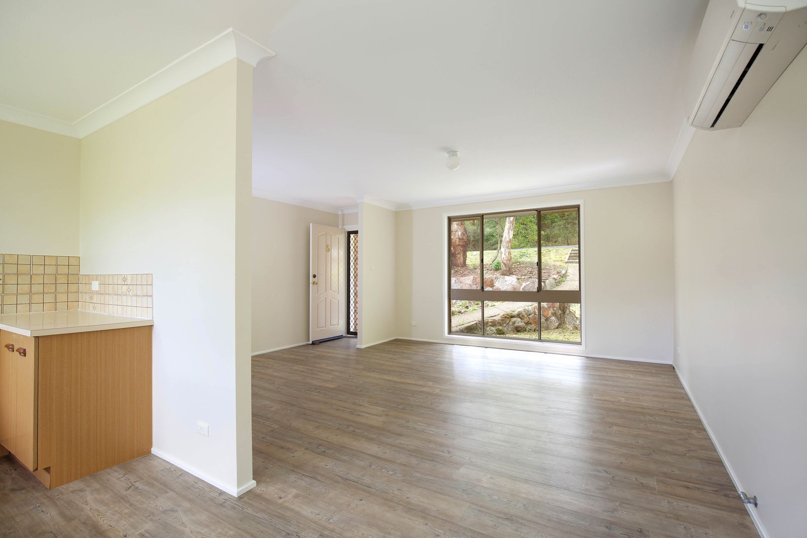 5 Glenview Road, Wentworth Falls NSW 2782, Image 1