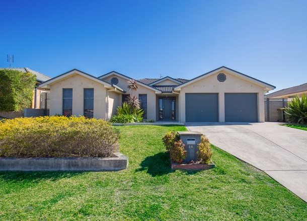 25 Jenna Drive, Raworth NSW 2321