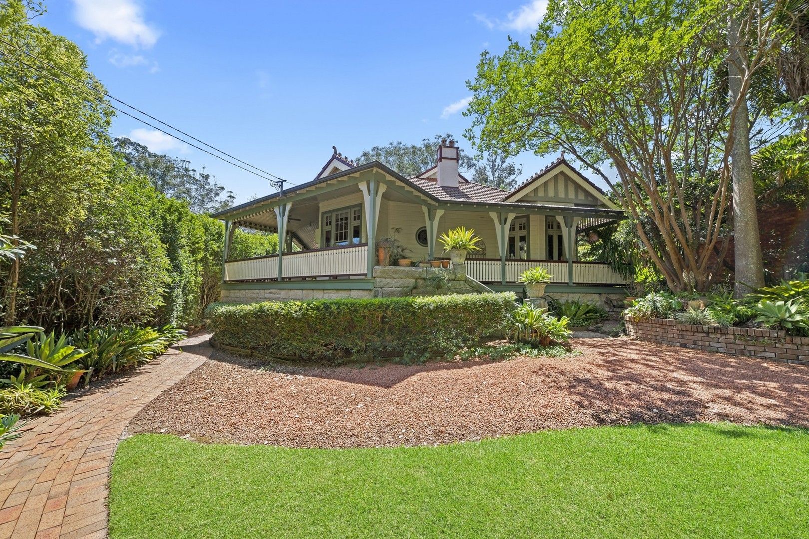 6 bedrooms House in 127 Copeland Road BEECROFT NSW, 2119