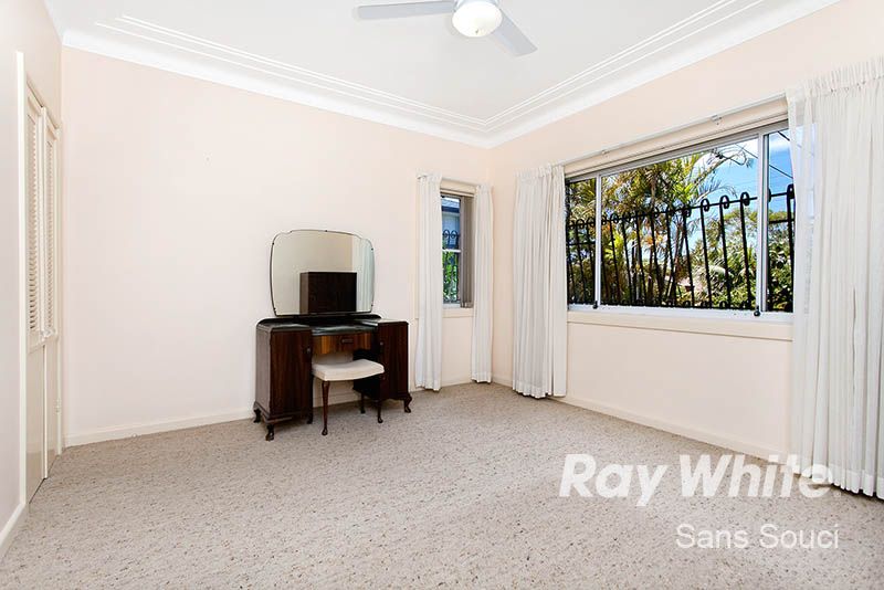 323 Woolooware Rd, BURRANEER NSW 2230, Image 1