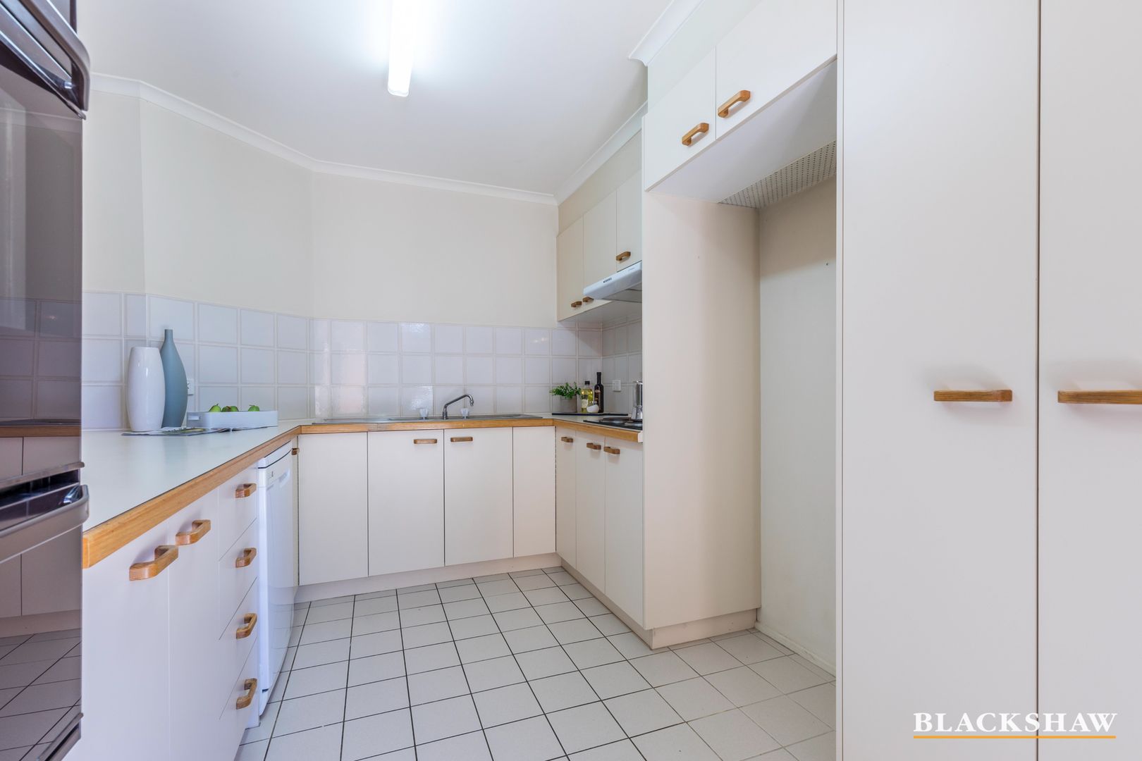 11/3 Shepherd Street, Pearce ACT 2607, Image 2