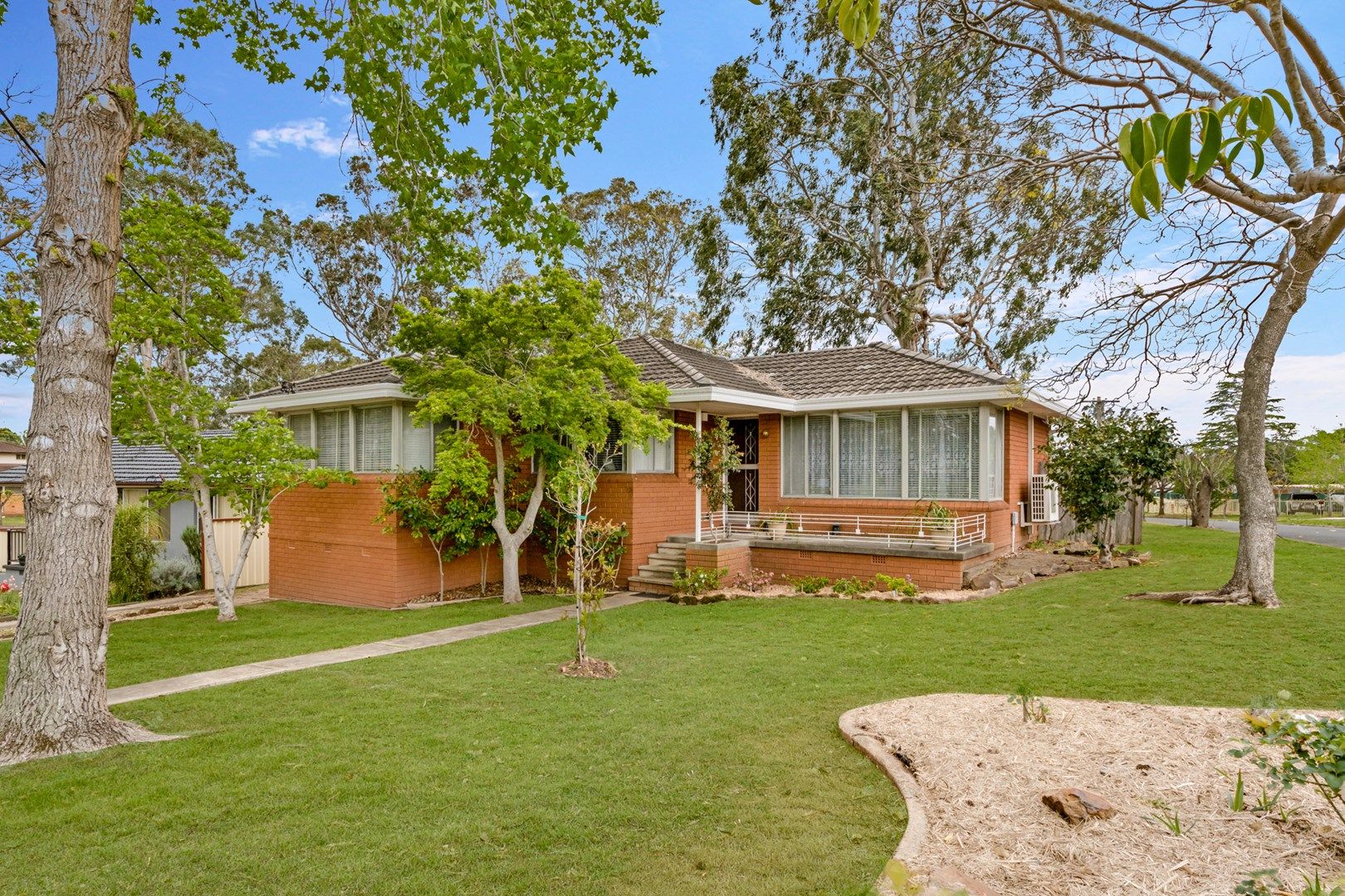 10 Valley Road, Campbelltown NSW 2560, Image 1