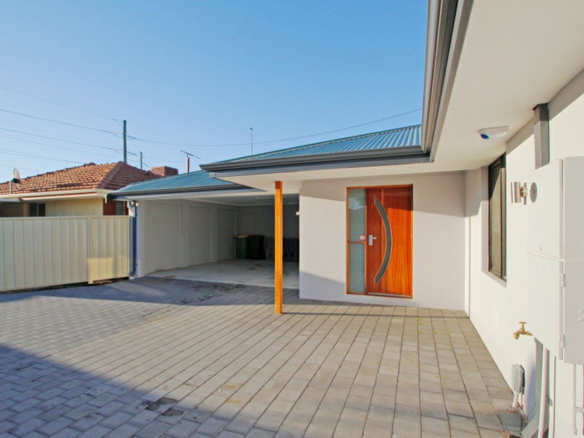 3 bedrooms House in 102B Walter Street GOSNELLS WA, 6110