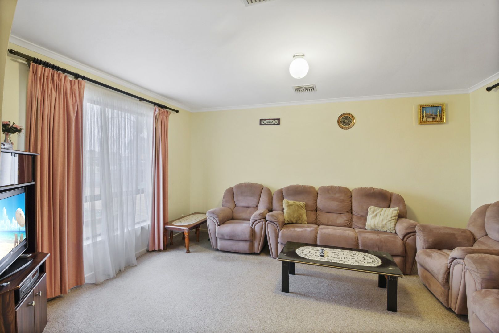 14 Korinthos Street, Renmark SA 5341, Image 1