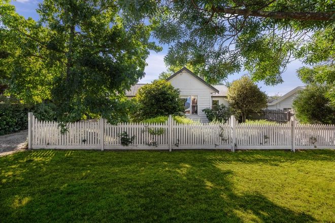 Picture of 3 Burke Street, WOODEND VIC 3442