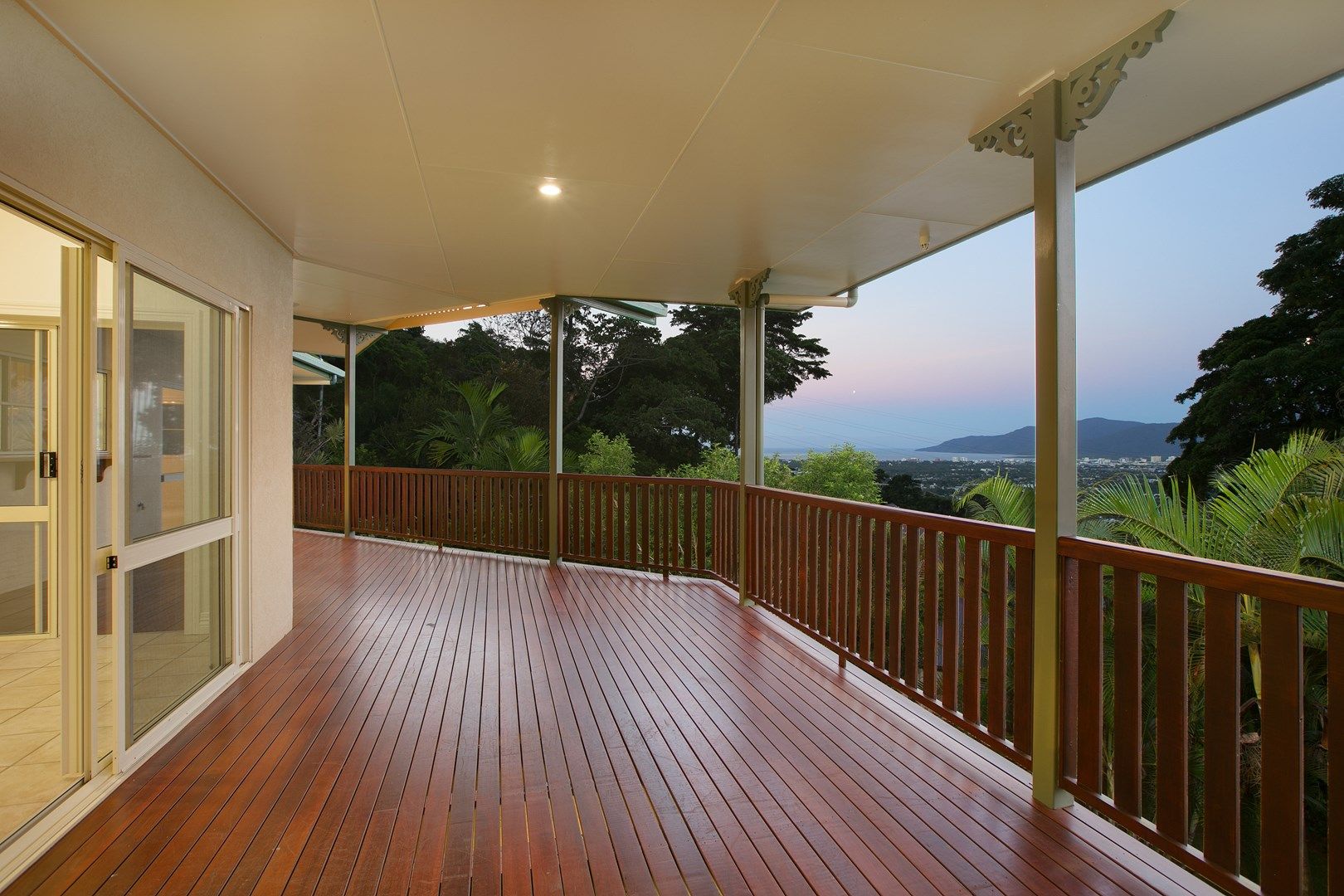 9 Oceanview Place, Mooroobool QLD 4870, Image 0