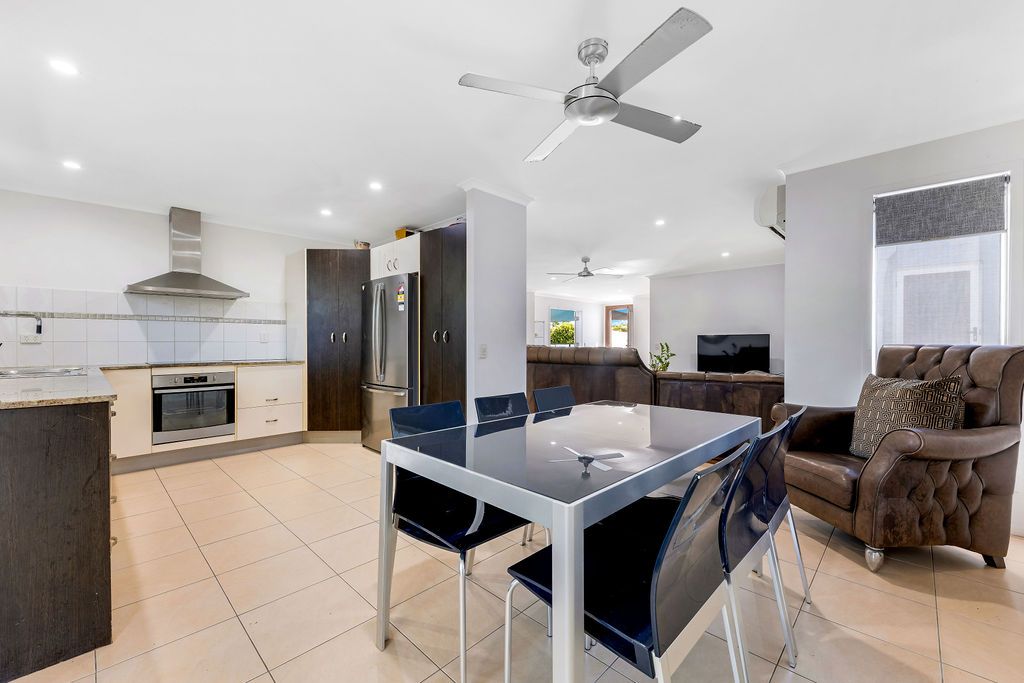 21 Coppabella Crescent, Mooloolaba QLD 4557, Image 2