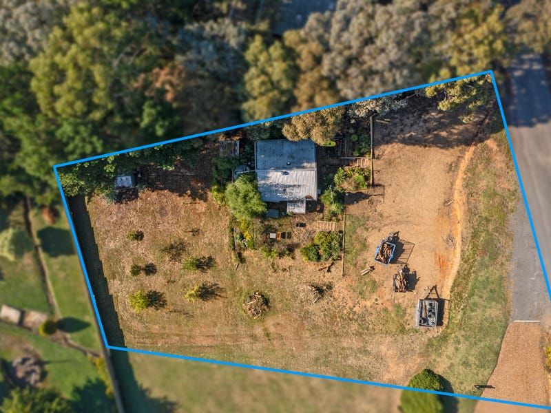 10 Honey Bee Run, Goughs Bay VIC 3723, Image 1