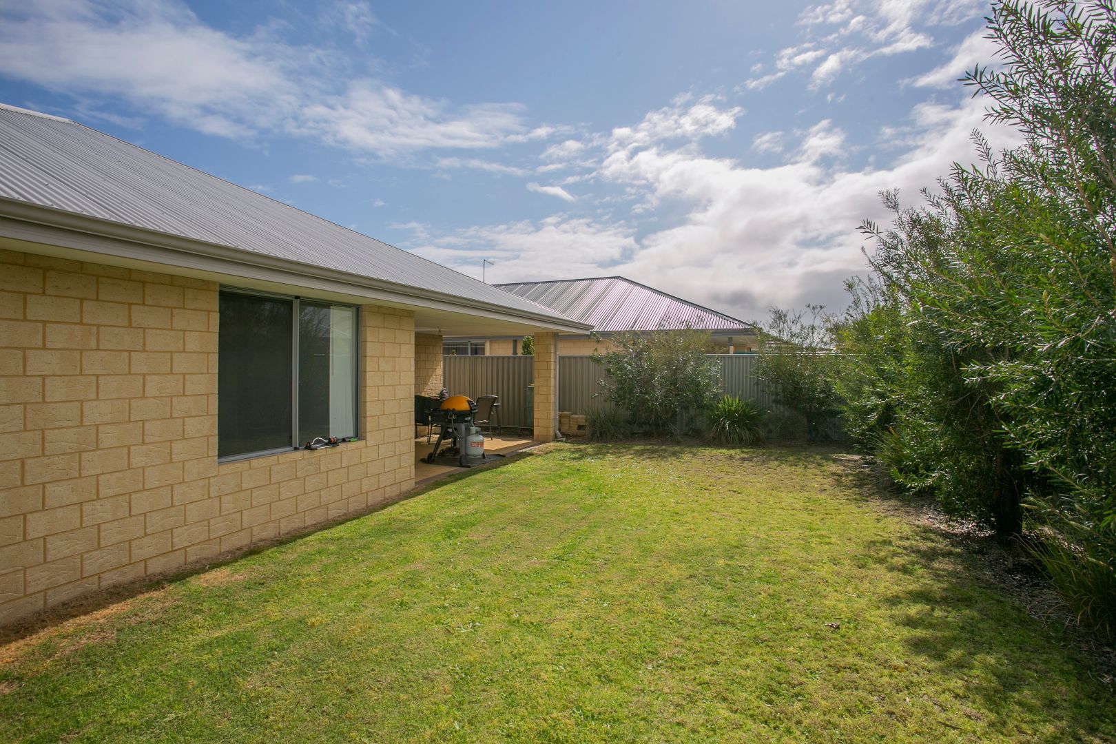 65 Pegus Meander, South Yunderup WA 6208, Image 2