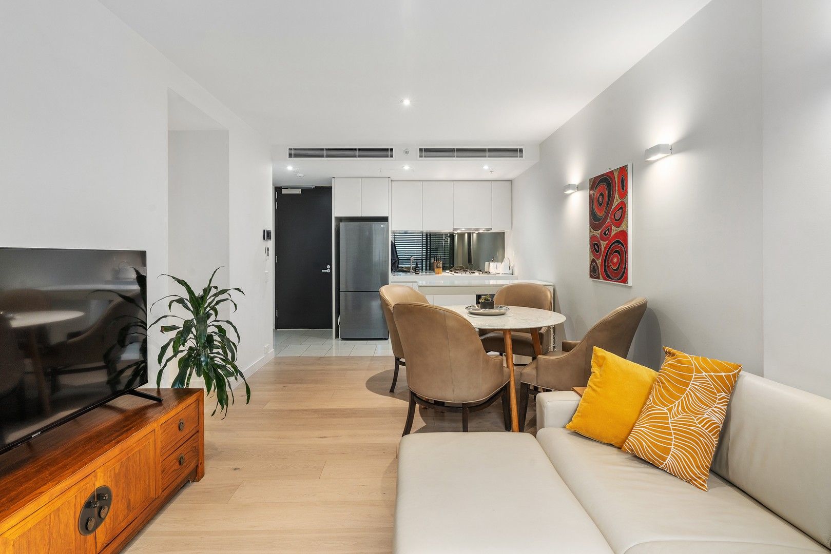2 bedrooms Apartment / Unit / Flat in 1007/108 Flinders Street MELBOURNE VIC, 3000