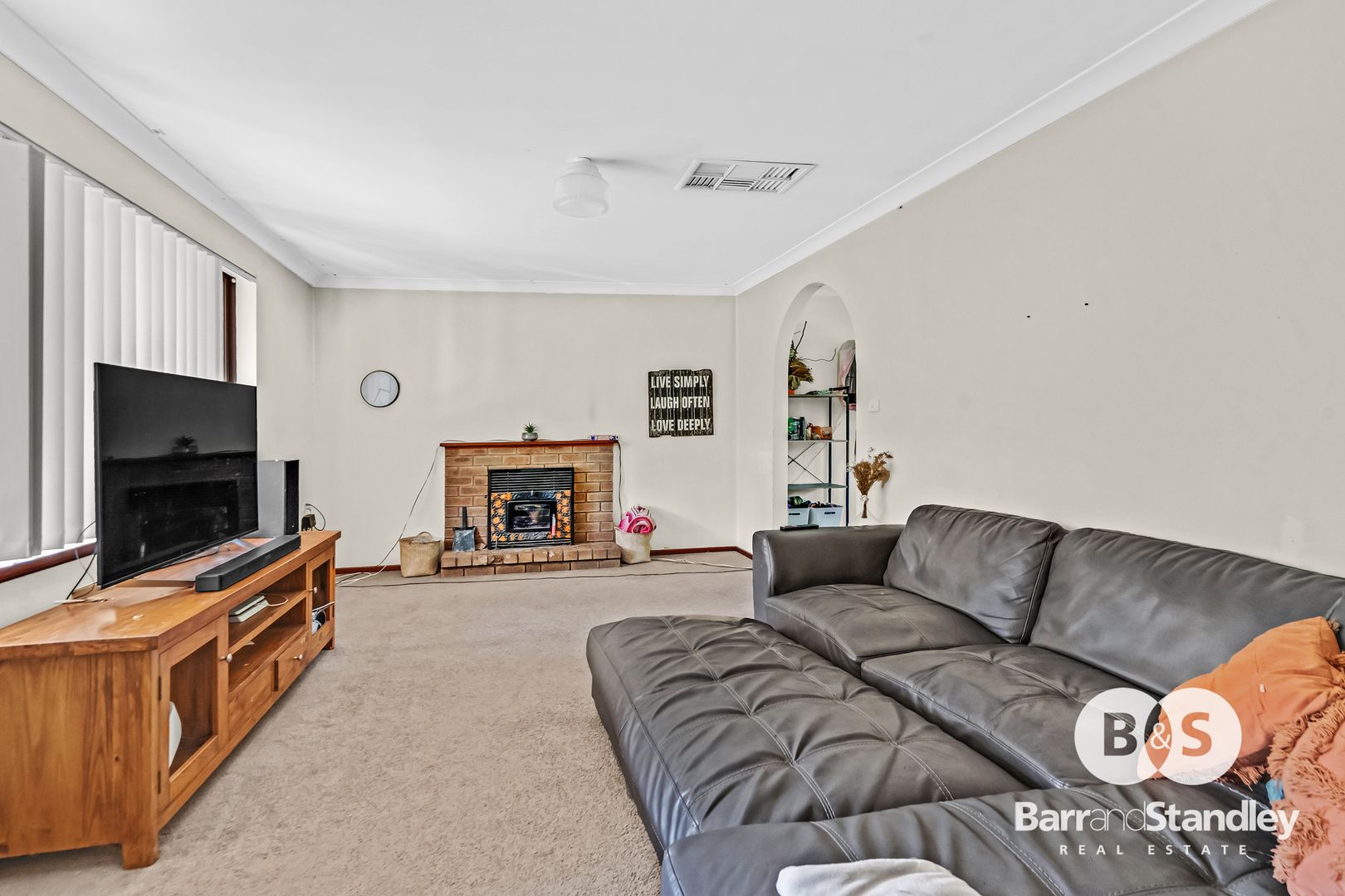 16 Australind Road, Leschenault WA 6233, Image 2