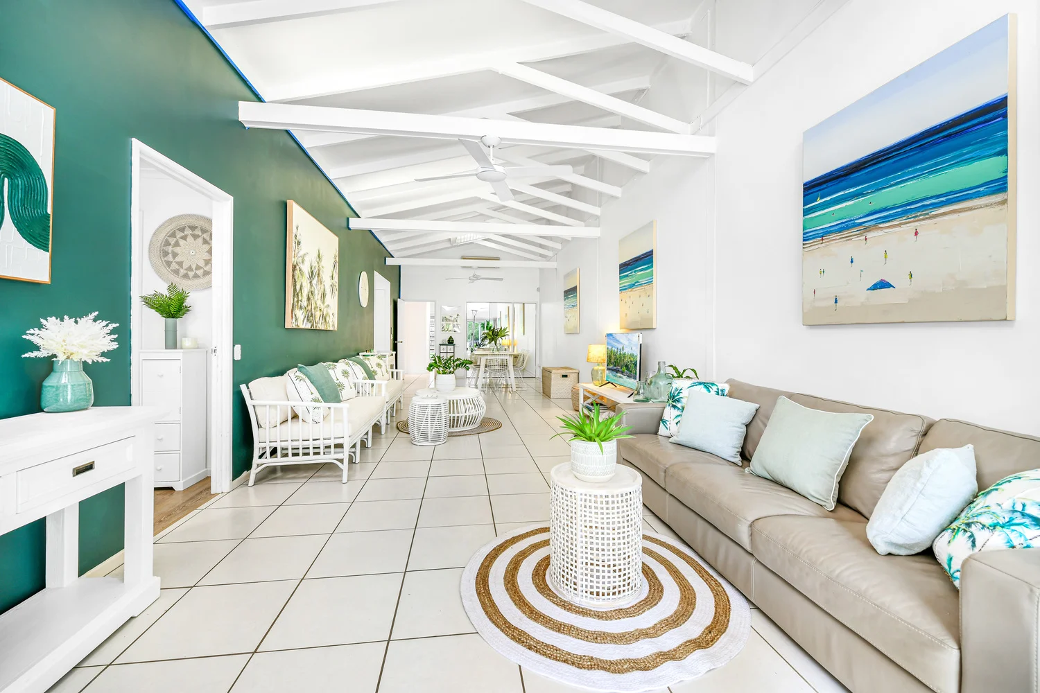 1/5 GAMBAN Esplanade, Currimundi QLD 4551