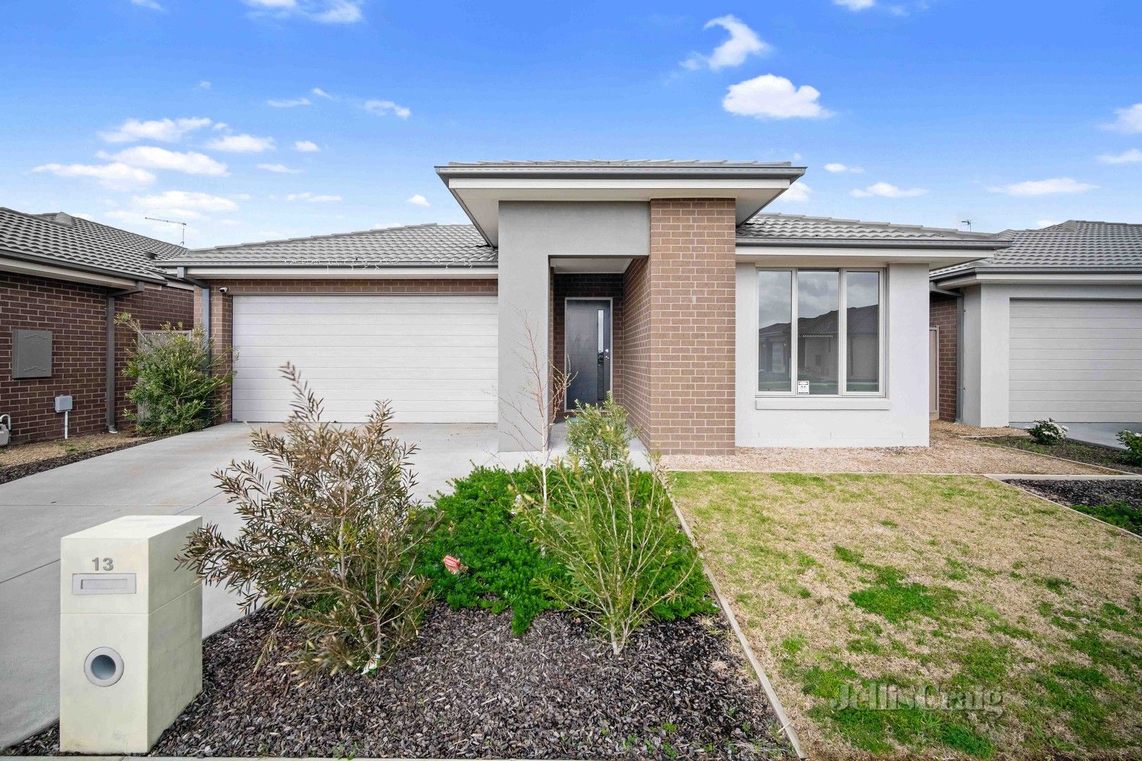 4 bedrooms House in 13 Sprinter Way WINTER VALLEY VIC, 3358