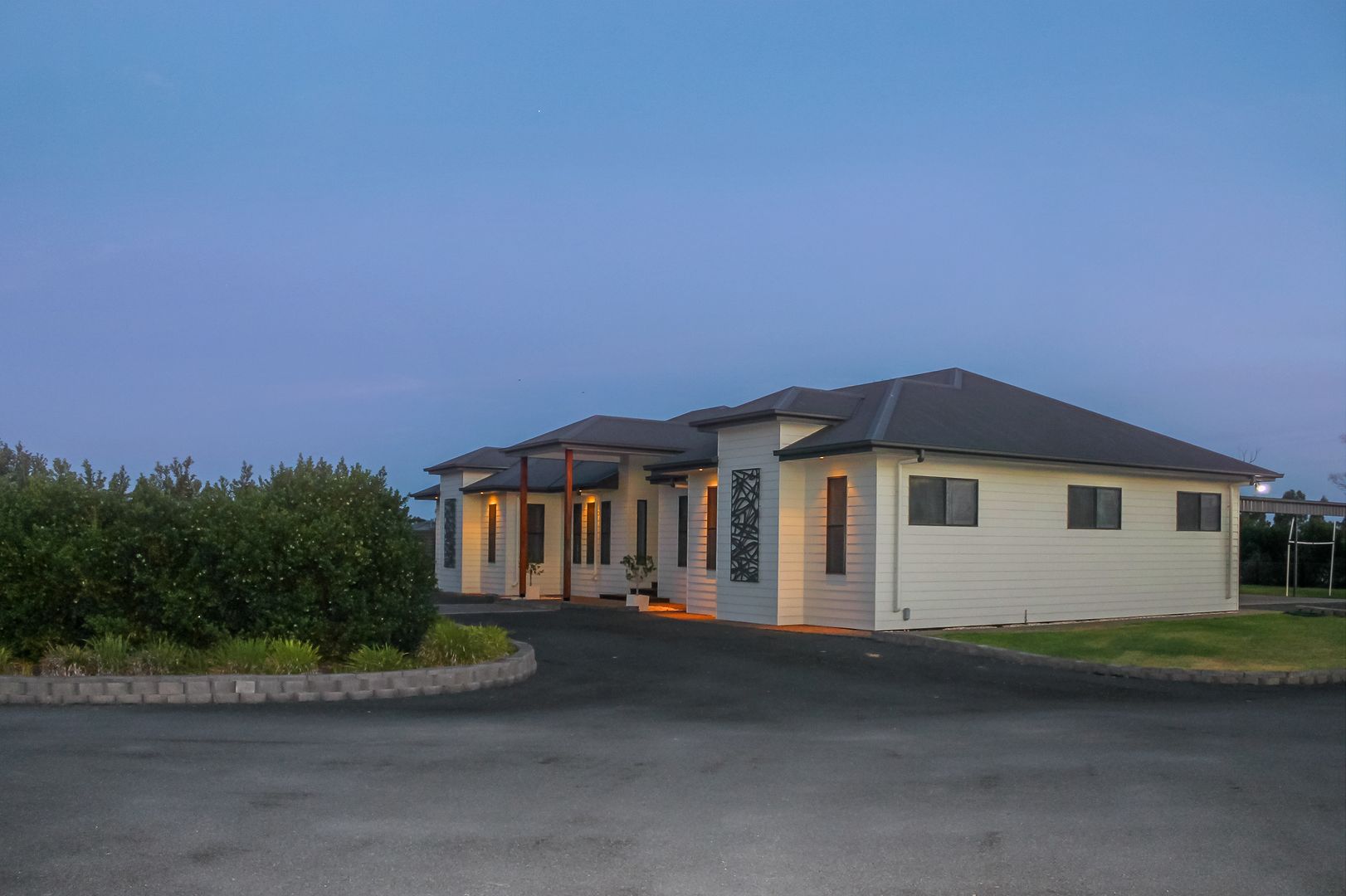 103 Southern Cross Drive, Dalby Property History & Address Research