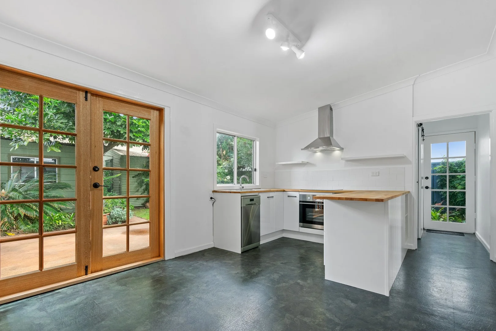 36 Fleming Street, Wickham NSW 2293