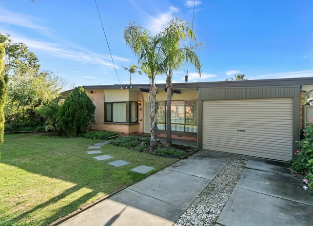 38 Brougham Drive, Valley View SA 5093