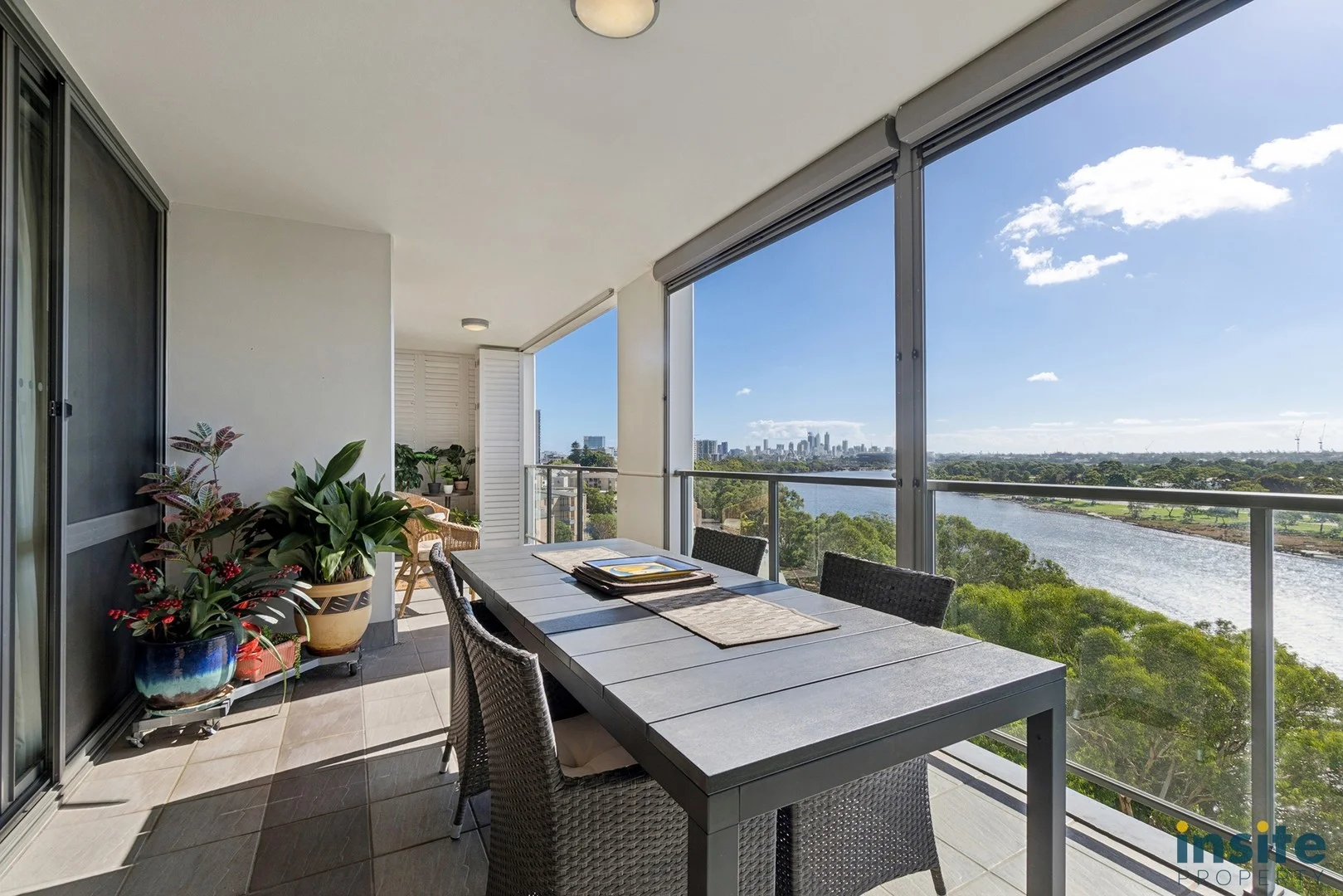 24/18 Tanunda Drive, Rivervale WA 6103