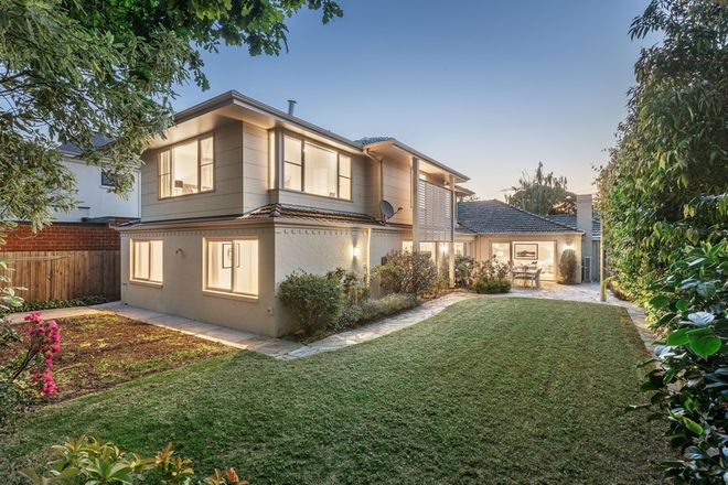 Picture of 14 Irilbarra Road, CANTERBURY VIC 3126