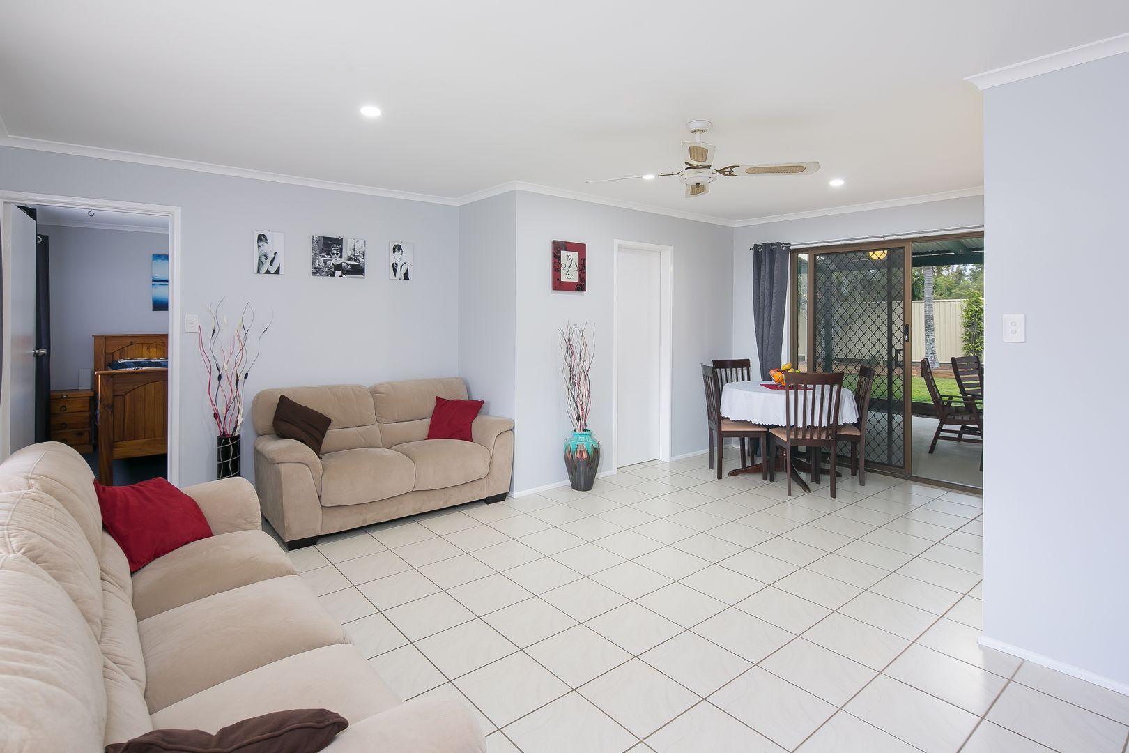 27 Blue Water Avenue, Thornlands QLD 4164, Image 1
