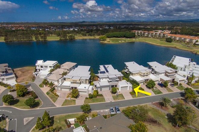 Picture of 6082 Lugano Drive, HOPE ISLAND QLD 4212