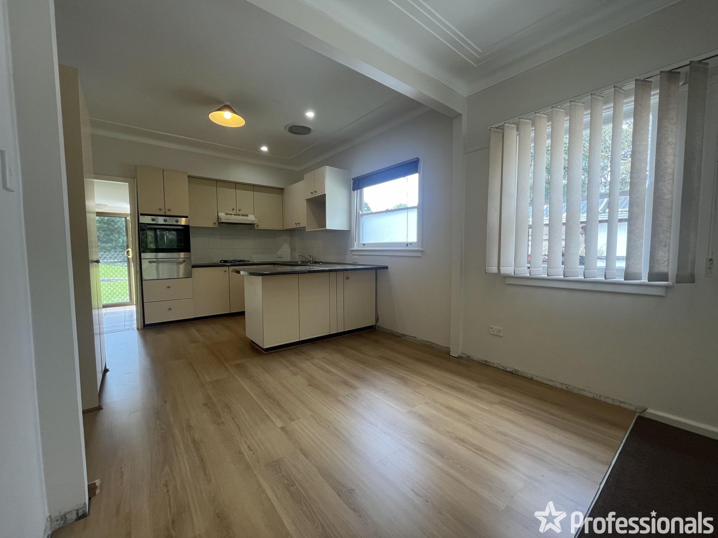 132 Berry Street, Nowra NSW 2541 House For Rent 490 Domain