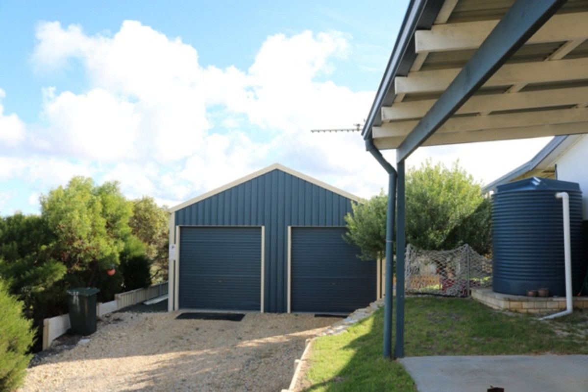 6 Murphy Place, Bremer Bay WA 6338, Image 2