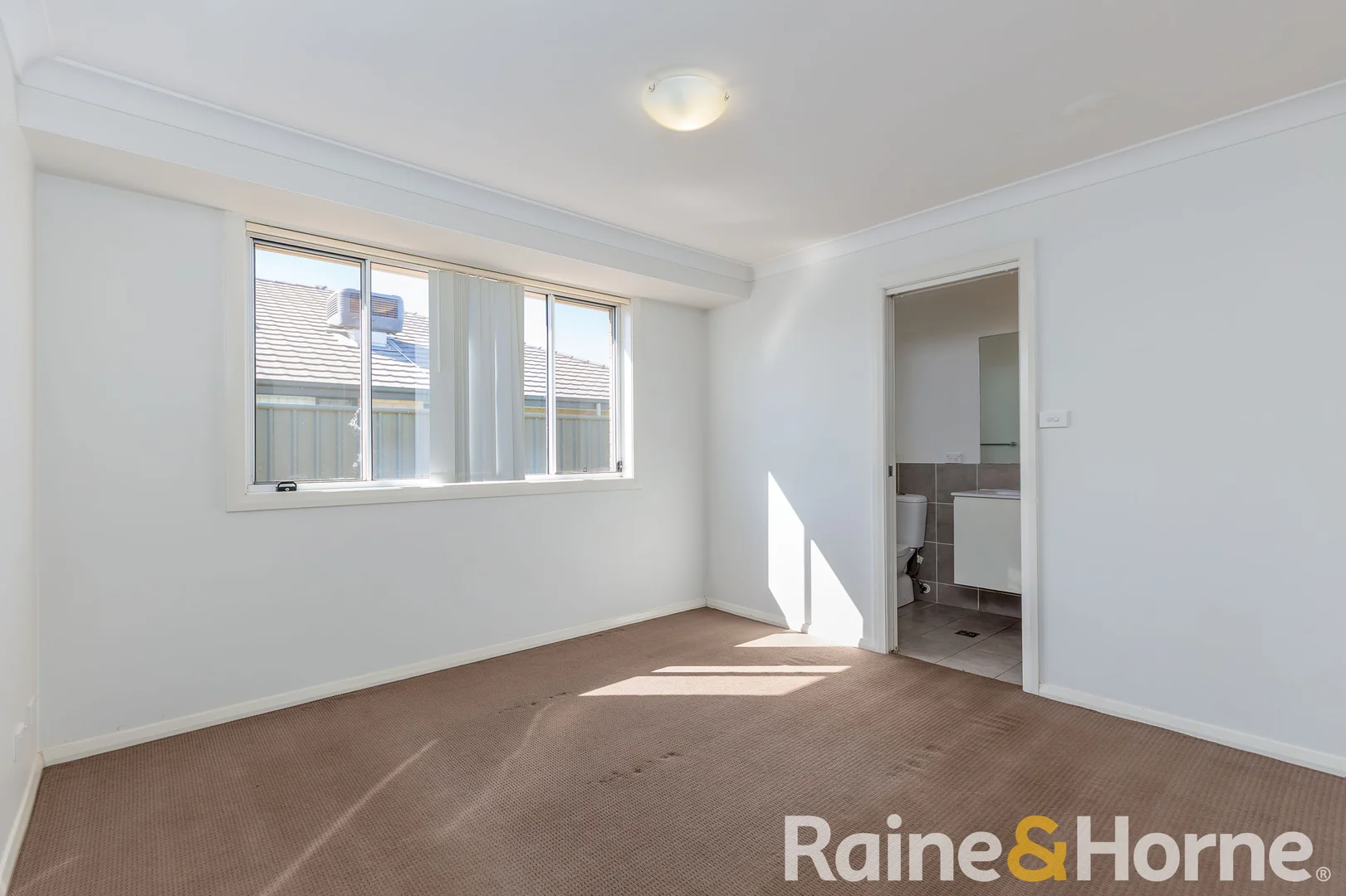 Additional image 5 of 17A Magnolia Boulevard, Dubbo NSW 2830