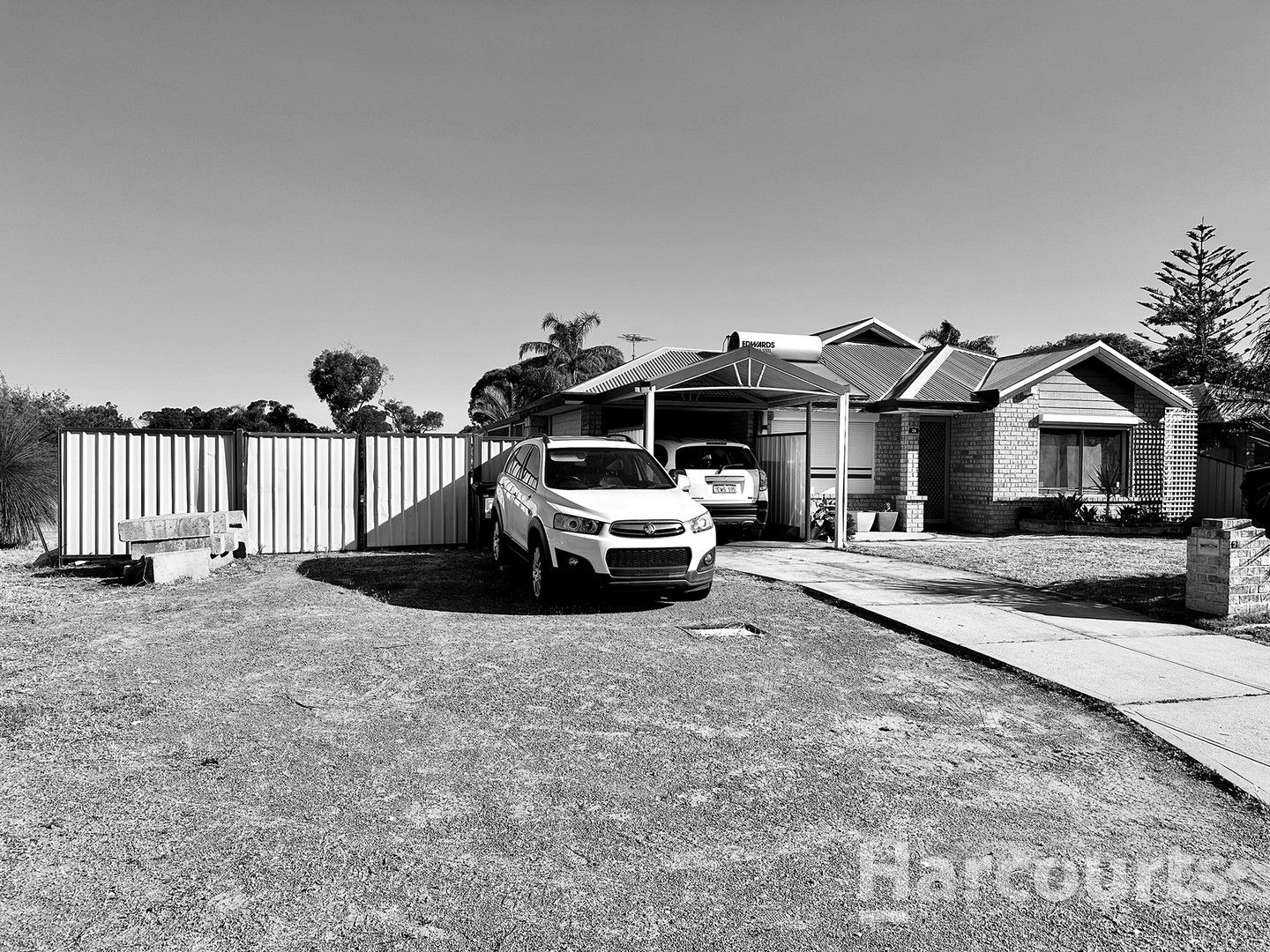 26 Saskatchewan Way, Greenfields WA 6210, Image 0