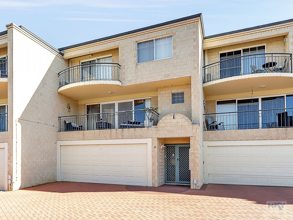 13/5 Spyglass Grove, Connolly WA 6027, Image 0