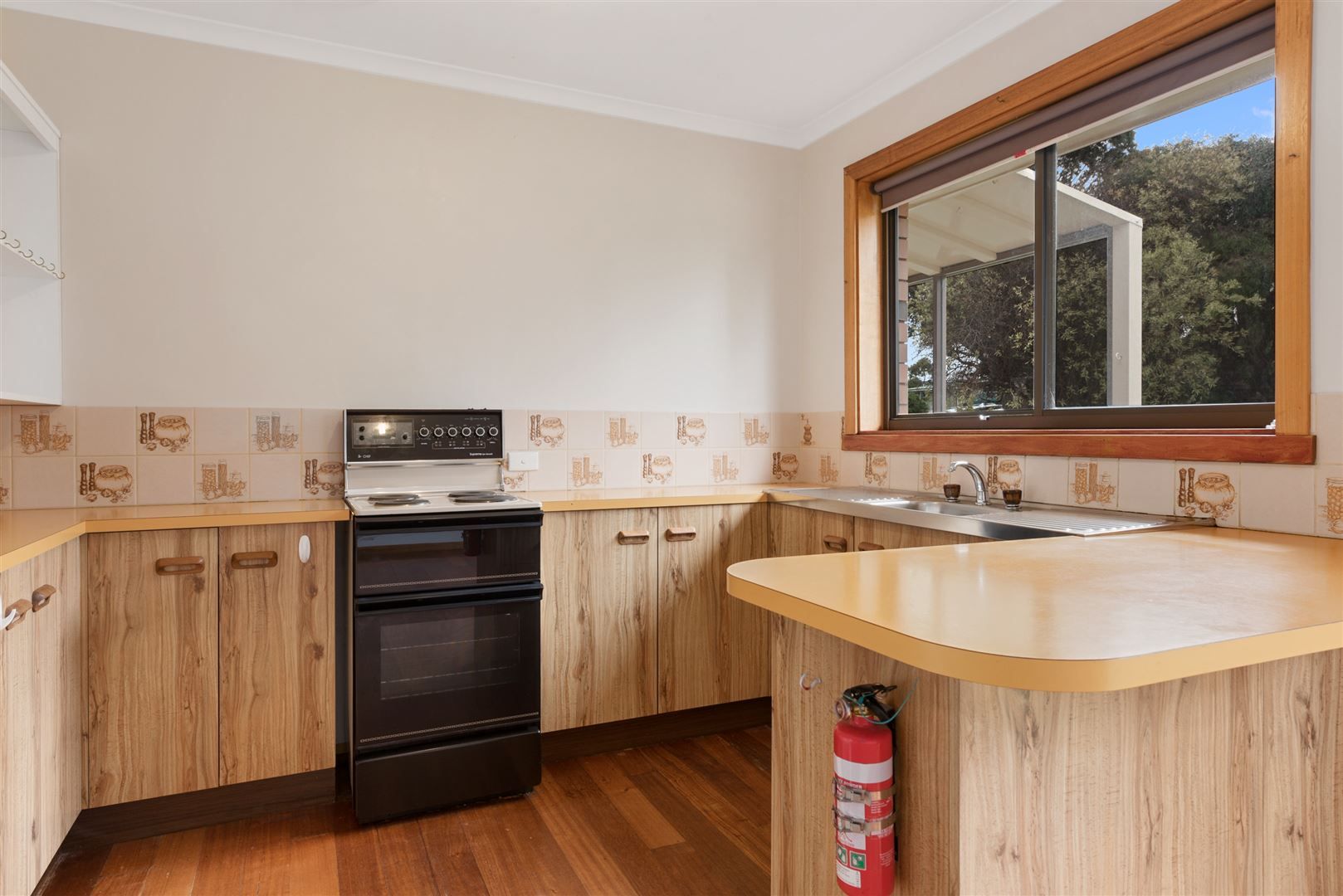 16 Charles Street, Strahan TAS 7468, Image 1