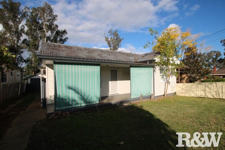 2 bedrooms House in 4 Newport Street CAMBRIDGE PARK NSW, 2747