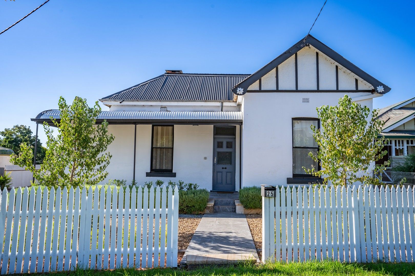 25 Ferguson Street, Canowindra NSW 2804, Image 0