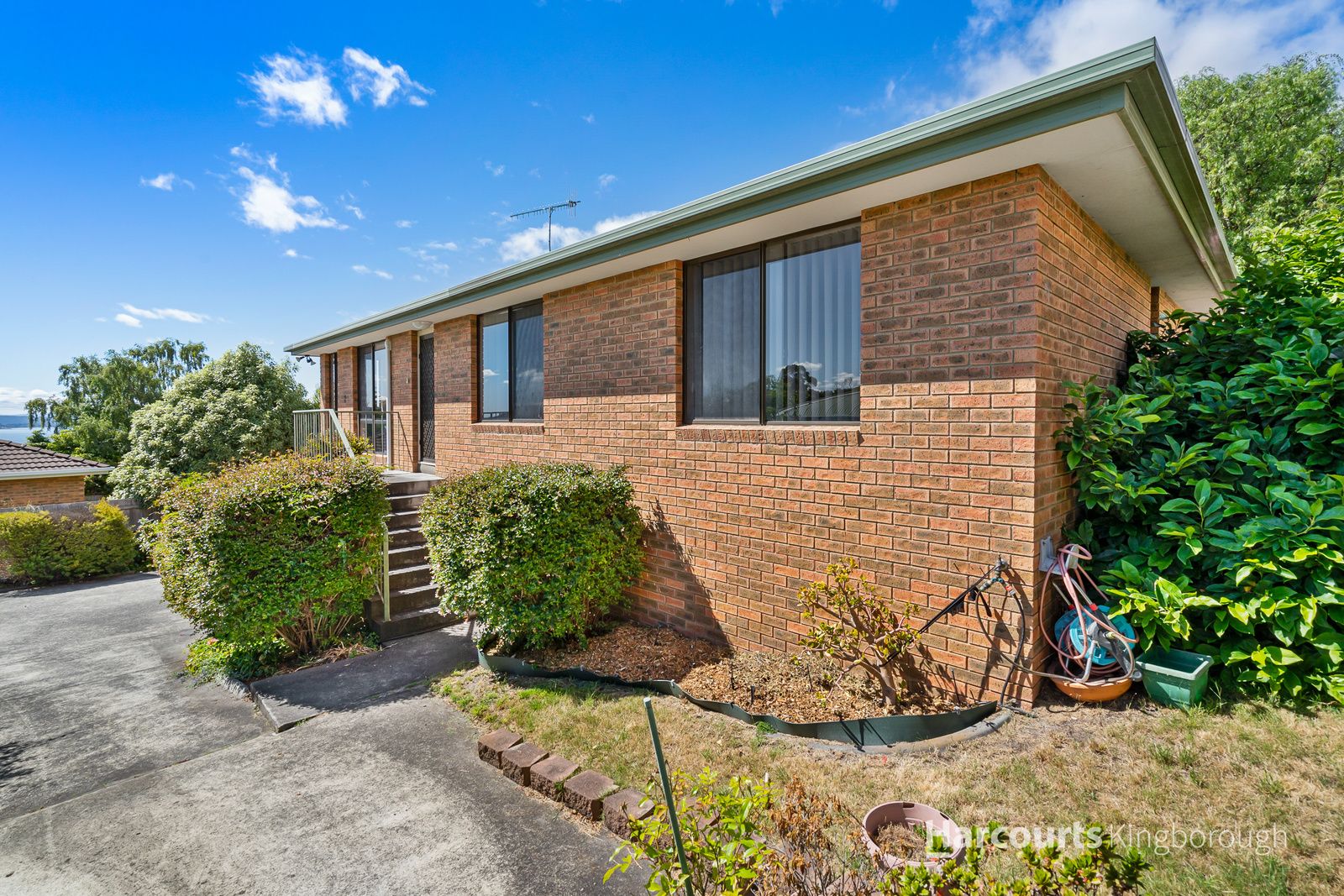 2/6 Illira Way, Blackmans Bay TAS 7052, Image 1