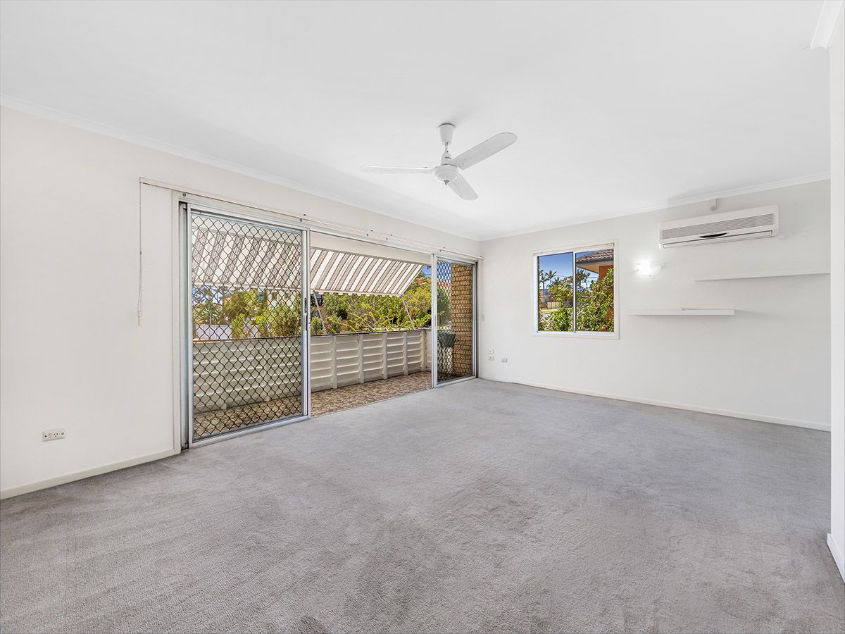 29 Aminya Street, Mansfield QLD 4122, Image 2