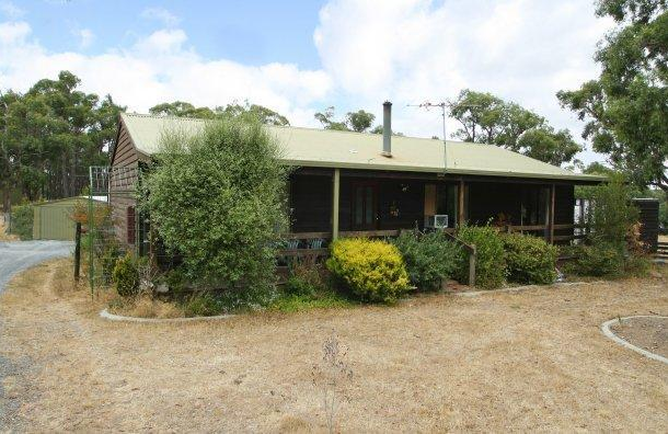 30 Bull Inn Court, Nintingbool VIC 3351