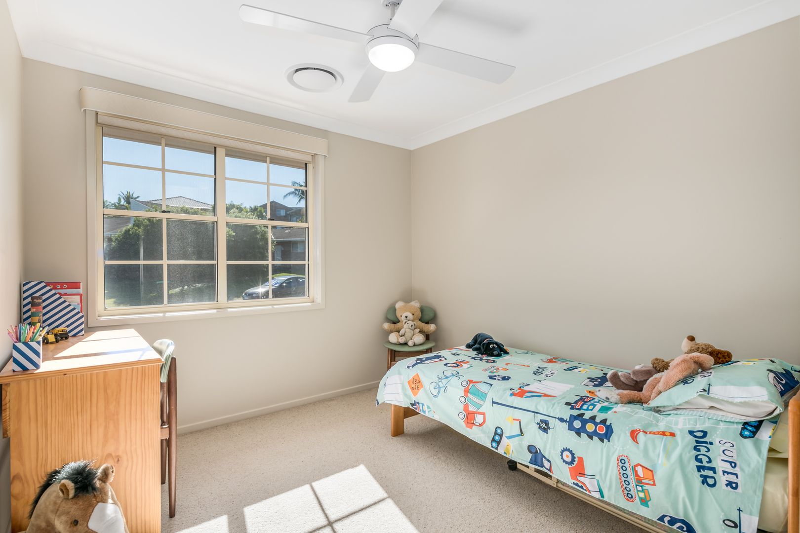 4 Crosby Court, Lakelands NSW 2282, Image 2