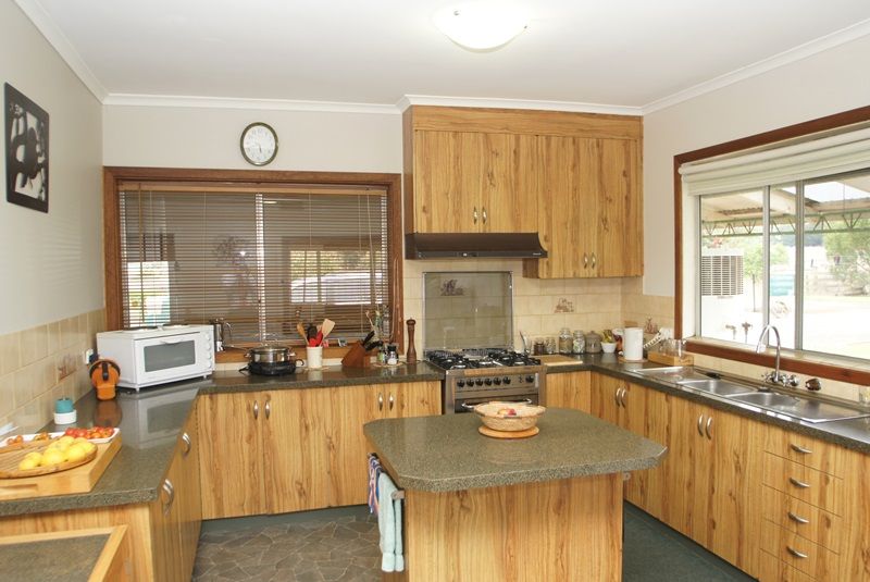 80 Leveretts Road, Naroghid VIC 3266, Image 2