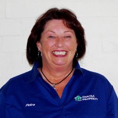 Petra Evans, Sales representative
