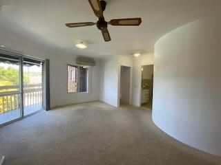 2 bedrooms Apartment / Unit / Flat in 11/15 Lorraine Avenue BERKELEY VALE NSW, 2261