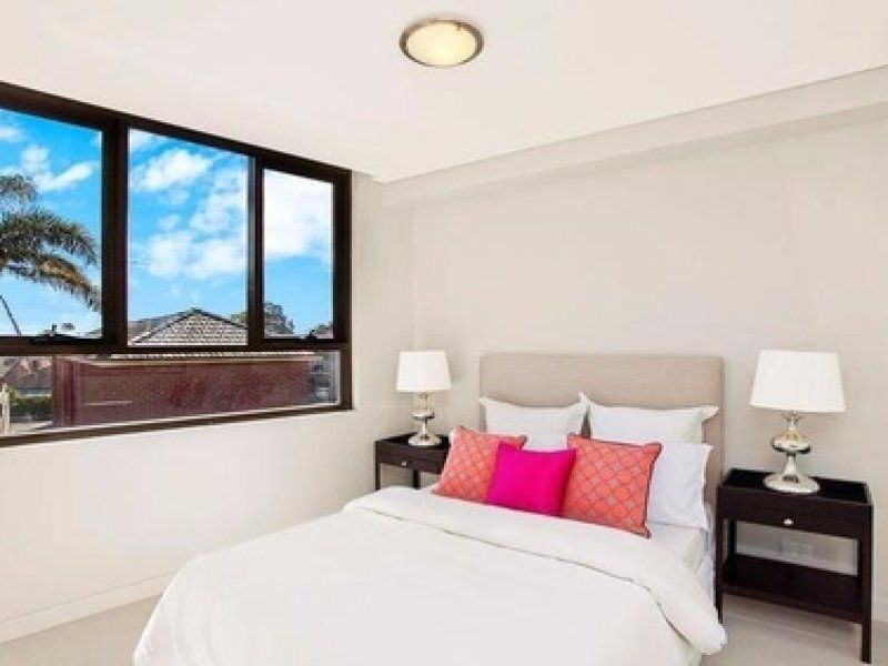 1 bedrooms Apartment / Unit / Flat in 1/235 Bronte Road WAVERLEY NSW, 2024