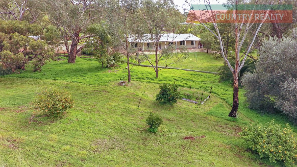 69 Julimar Road, Toodyay WA 6566, Image 2