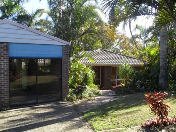 5 Crestleigh Court, Morayfield QLD 4506