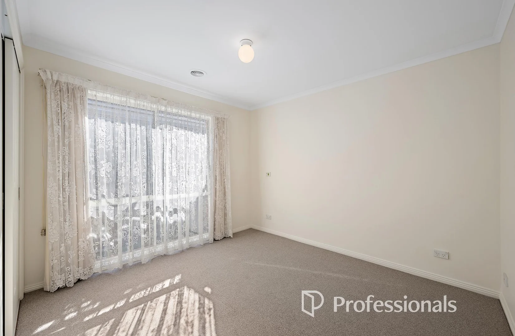 Additional image 10 of 3/5 Pleasant Street, Kilsyth VIC 3137