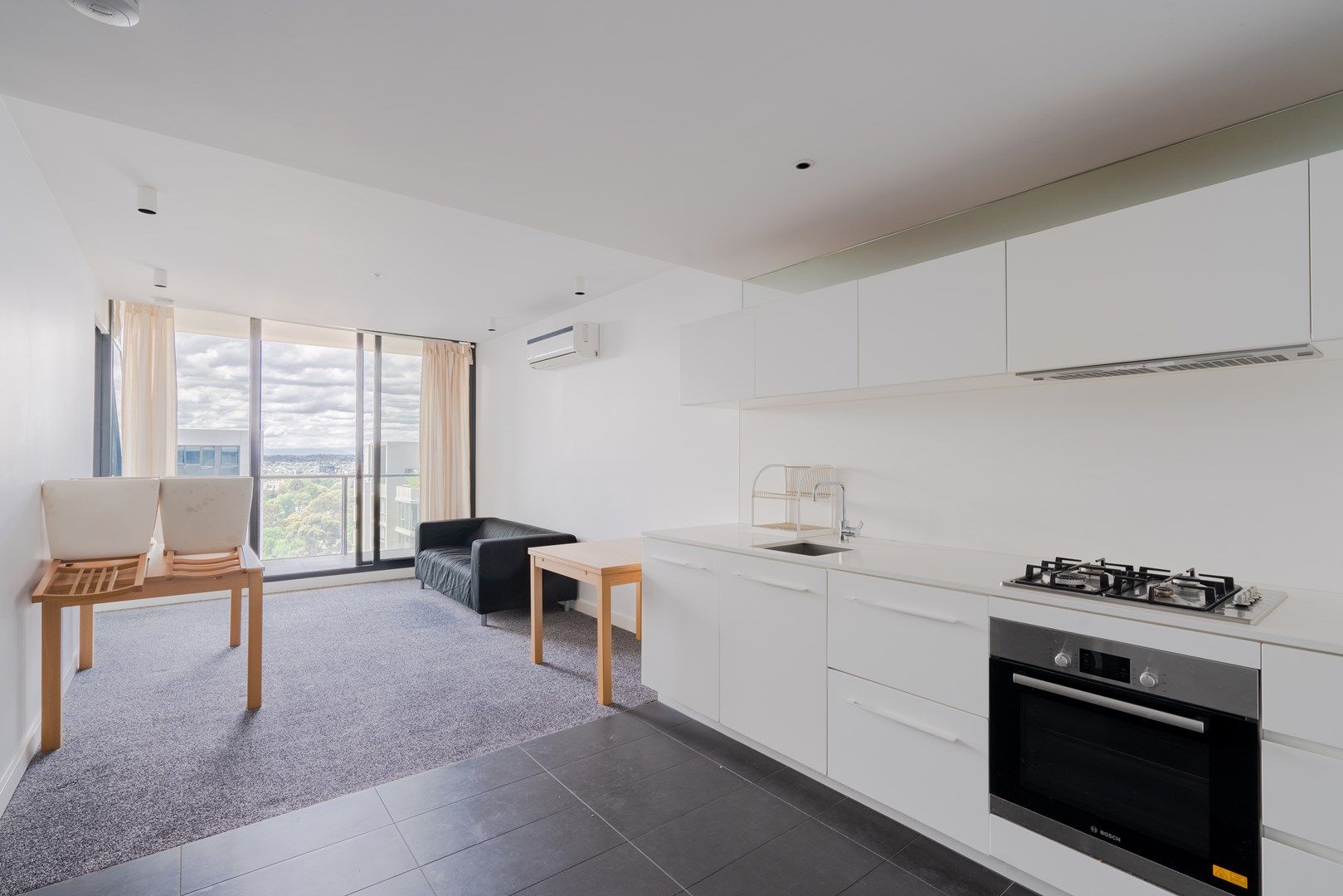 2 bedrooms Apartment / Unit / Flat in 2013/35-39 Conventry Street SOUTHBANK VIC, 3006